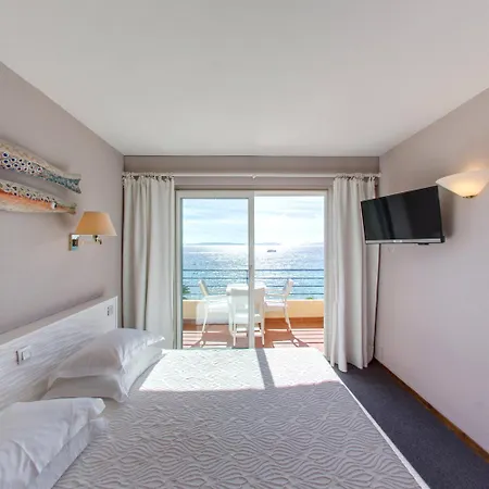 Grand Moriaz Ξενοδοχείο 3*