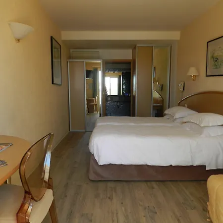 Grand Moriaz Ξενοδοχείο Le Lavandou