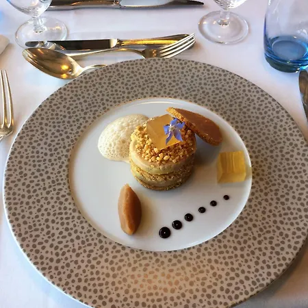 Hotel Grand Moriaz Le Lavandou