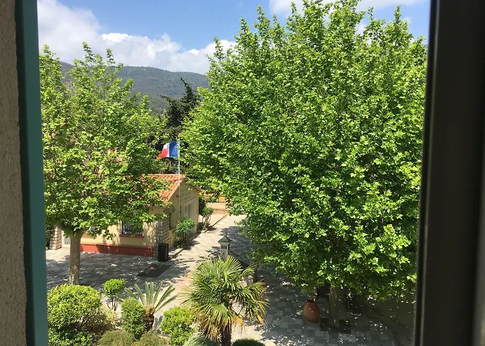 Grand Moriaz Ξενοδοχείο 3*