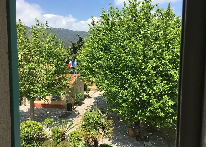 Grand Moriaz Szálloda Le Lavandou